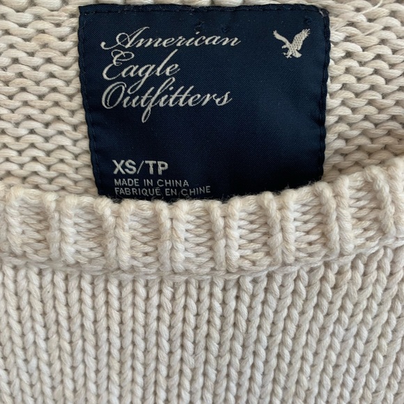 Women’s American Eagle Outfitters Scoop-neck Sweater.‎ Size XS - Picture 2 of 3